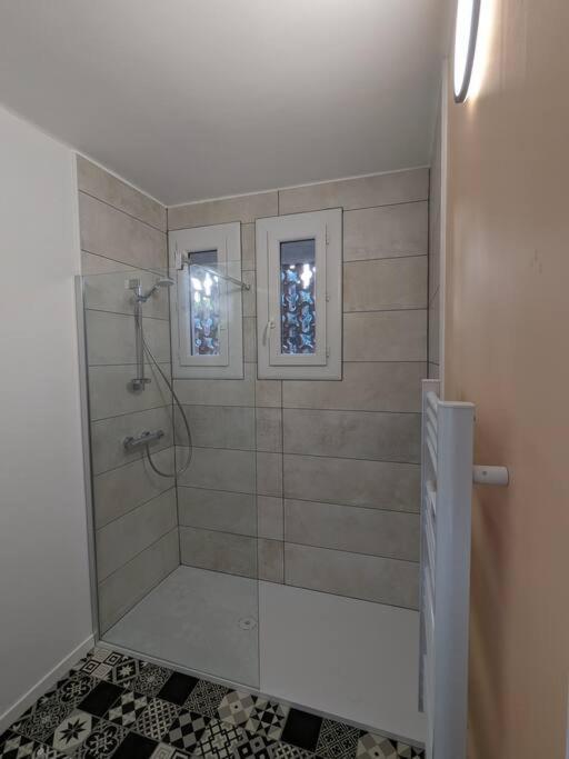 Appartment - Vue Imprenable Sur La Cite Medievale - Parking Gratuit - Climatise Carcassone Exterior photo